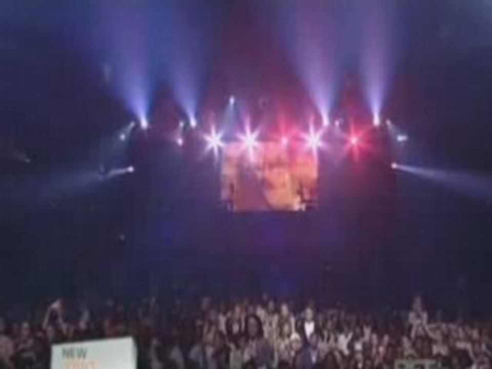 Chris Brown - Take You Down OFFICIAL Music Vide...