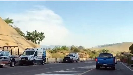 Hallan a mujer muerta en la profundidad del Puente Calderón en Ixtapan de la Sal