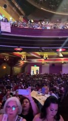 Claudia Sheinbaum se reúne con militancia morenista en Los Ángeles