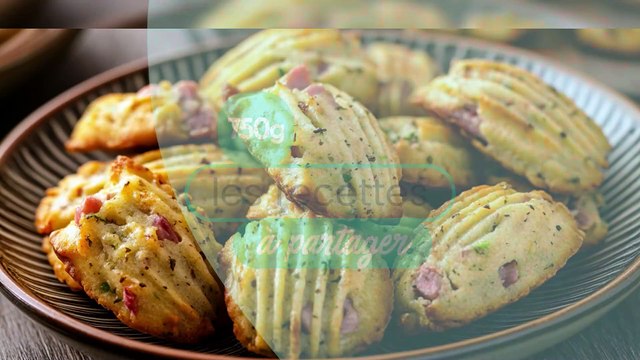 Petites madeleines salées jambon-pistache