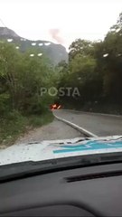 Bloquean carretera Linares a Iturbide tras ataque a comandancia de policía