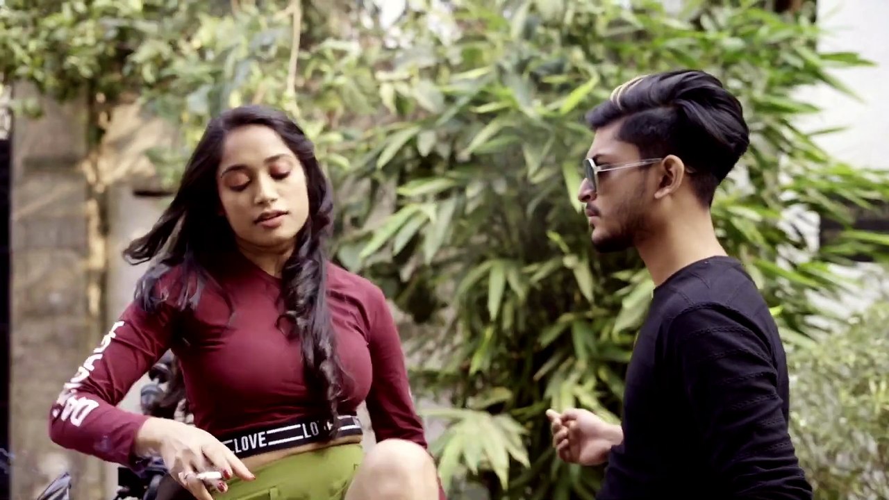 Chura ke dil mera _ cute love story _ Heart touching _  Thief girl ke sath Love