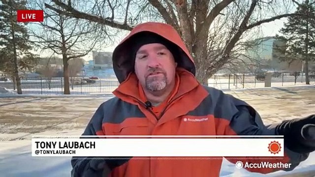 Winter storm dusts Kansas City area with snow