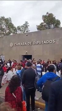 Protestan trabajadores del Poder Judicial contra desaparición de 13 fideicomisos