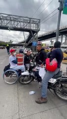 Pacientes que requieren terapia celular, bloquean acceso a la T1 en el AICM