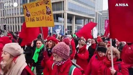 Bruxelles, protesta contro le nuove riforme sociali del governo