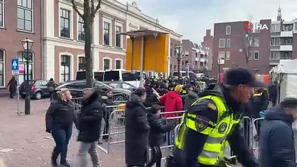 Galatasaray taraftarı, Alkmaar şehir merkezinde toplandı