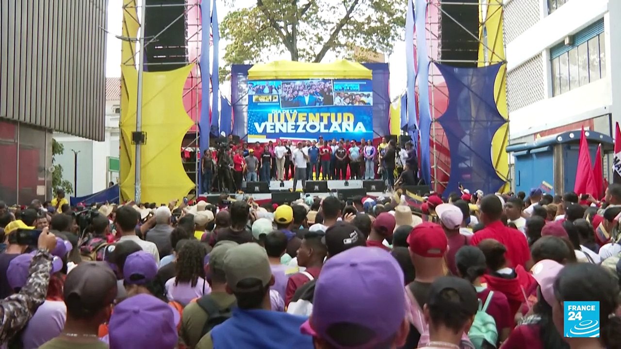 Jóvenes conmemoraron Día de la juventud con marchas oficialistas y protestas de grupos estudiantiles