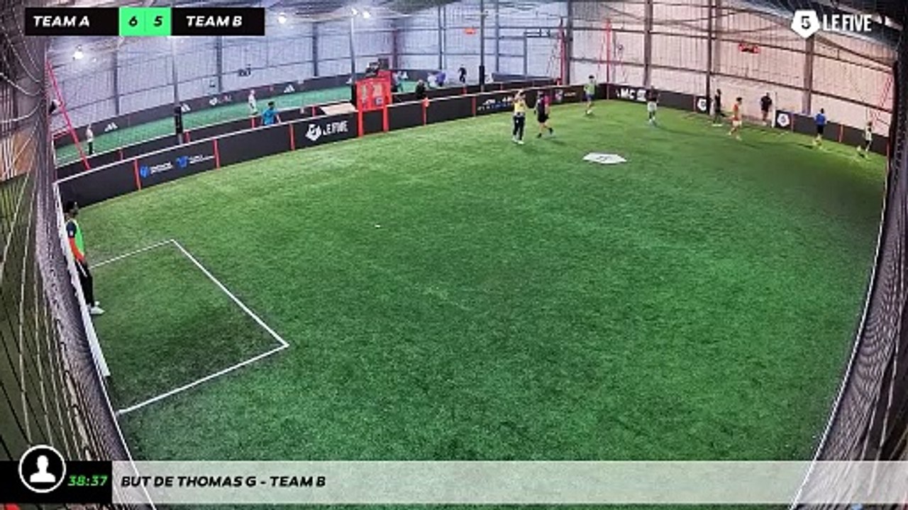 But de Thomas G - Team B