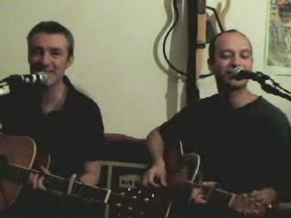 Crazy - Gnarls Barkley cover acoustic