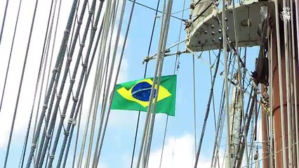 La princesa Leonor, totalmente integrada en las tareas de Elcano al llegar a Brasil
