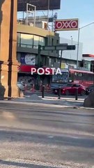 Construcción de banquetas y materiales complican la vialidad en Monterrey