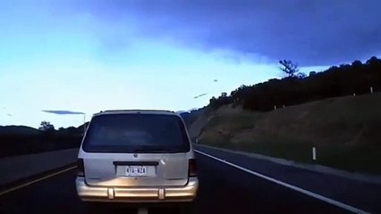 VIDEO: Graba cómo se salva de ser asaltado en el Estado de México