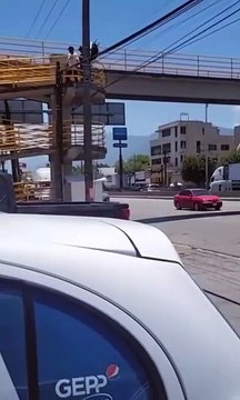 Choque múltiple en la Nacional paraliza la vialidad y deja varios lesionados