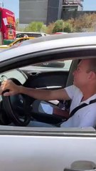 Protestan comerciantes y colapsan vialidad en el centro de Monterrey