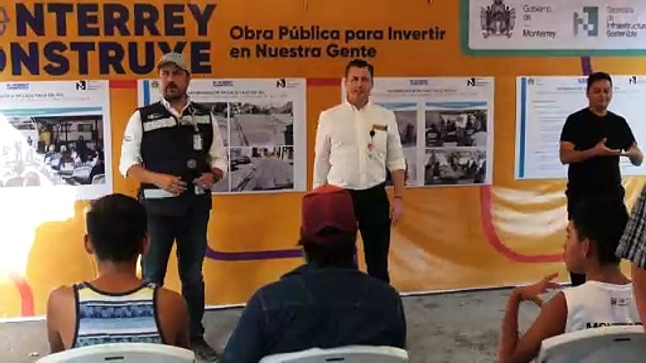 Entrega de reconstrucción de pavimento en colonia Colinas de Valle Verde