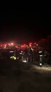 Choque en carretera entre tráiler y autobús del IMSS deja 20 lesionados en Mina