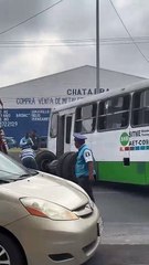 Protagoniza camión accidente en Monterrey: se desprenden las llantas traseras