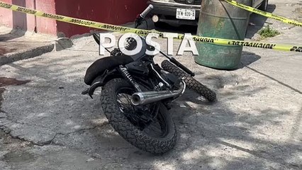 Recuperan policías moto que había sido robada en el centro de Monterrey