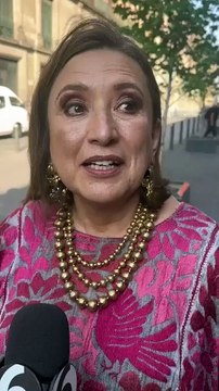 Entre empujones y gritos, llega Xóchitl Gálvez a Palacio Nacional