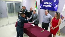 Policías municipales de Escobedo reciben bono al Mérito Policial
