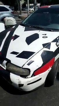 Mujer motociclista es atropellada por automovilista con placas de discapacidad