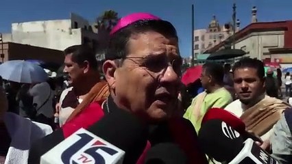 Celebran en Durango el viacrucis en medio del llamado a la paz y la unidad