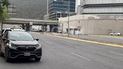 Policía se le dispara arma en comandancia de San Pedro; hiere a compañero