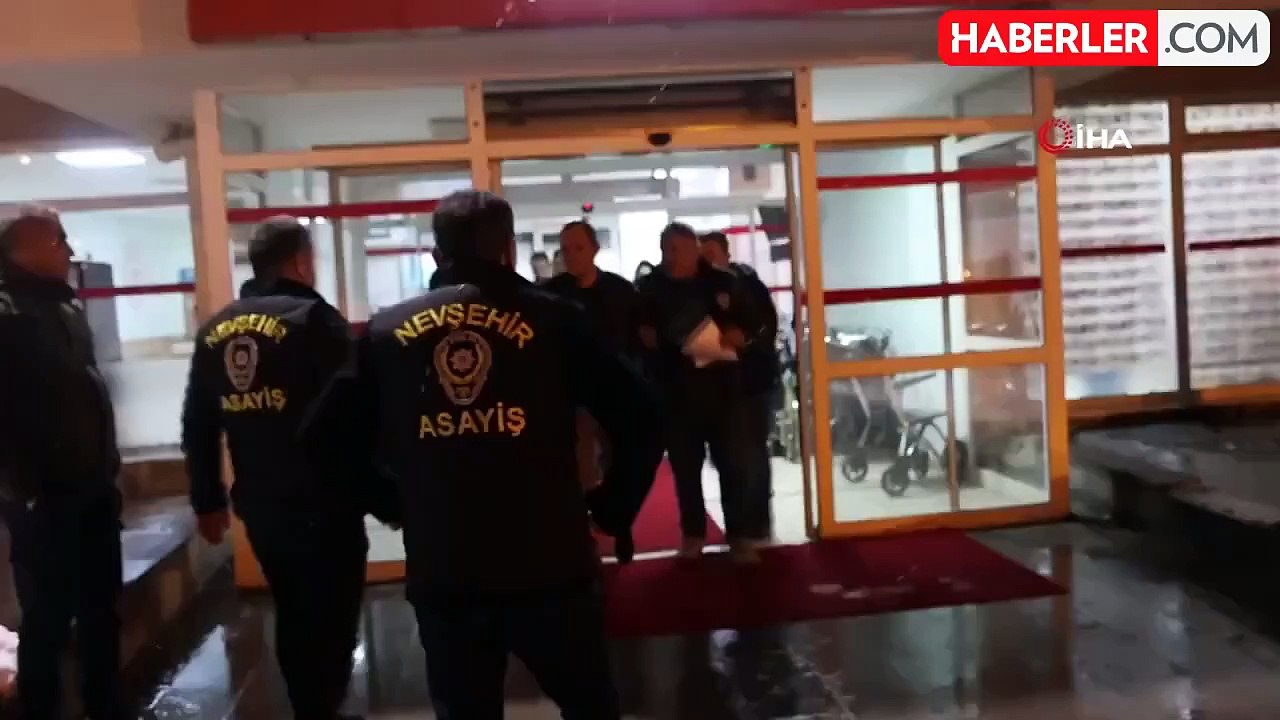 Sosyal Medya Yorumu Yüzünden Gözaltına Alındı