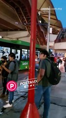 Enfrentan estudiantes de la UANL odisea en el transporte público