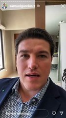 ¡A celebrar a lo grande! Regala Samuel García a Mariana una camioneta Tesla