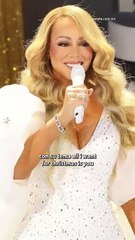 Mariah Carey falla la nota de su icónica canción navideña al cantar: It’s Time