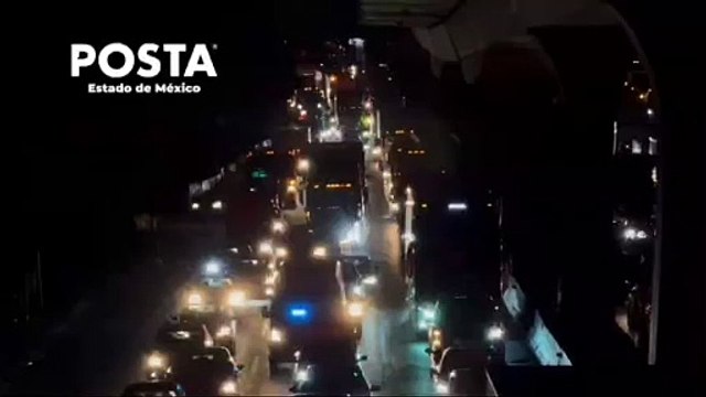 Autopista México-Querétaro colapsada; filas kilométricas avanzan lento (VIDEO)