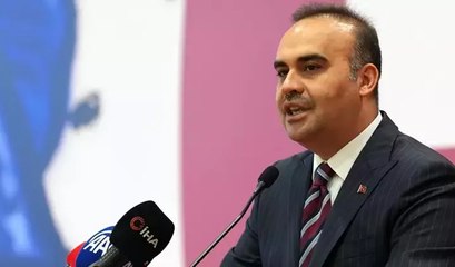 Bakan Kacır'dan TÜSİAD'a tepki: İş insanları dernekleri siyasetçilere parmak sallamasın