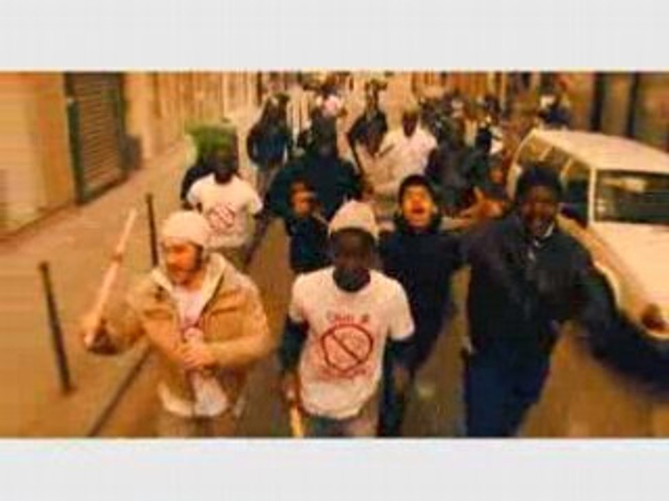 Clip Sexion d'assaut anti tecktonik