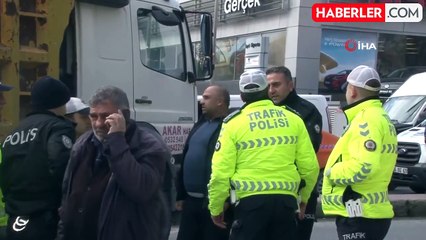 Beşiktaş'ta Yaya Geçidinden Geçen Kadın Kamyonun Altında Kaldı