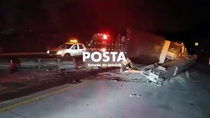 Cierran la México-Puebla, registra aparatoso choque múltiple