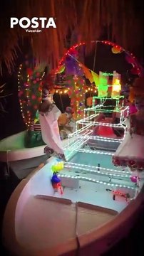 Día de Muertos: en Río Lagartos celebraron la jornada en lanchas