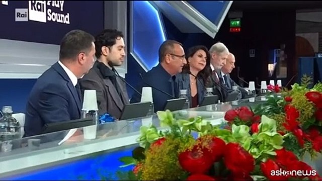 Sanremo, Conti: Roberto Benigni stasera sar? ospite all'Ariston