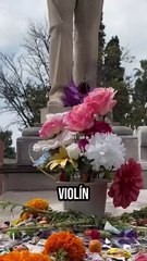 Niño del Violín: Una de las tumbas más visitadas el Día de Muertos en Monterrey