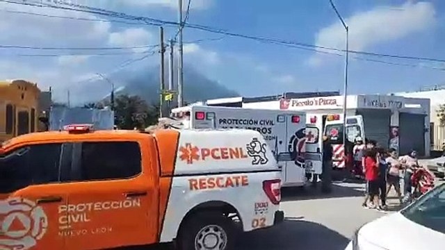 Accidente de transporte escolar en El Carmen deja a 10 menores heridos
