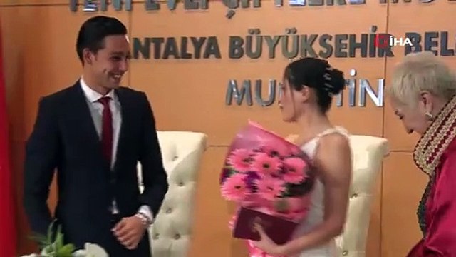 Sevgililer Günü’nde 14.14’te ’evet’ dediler