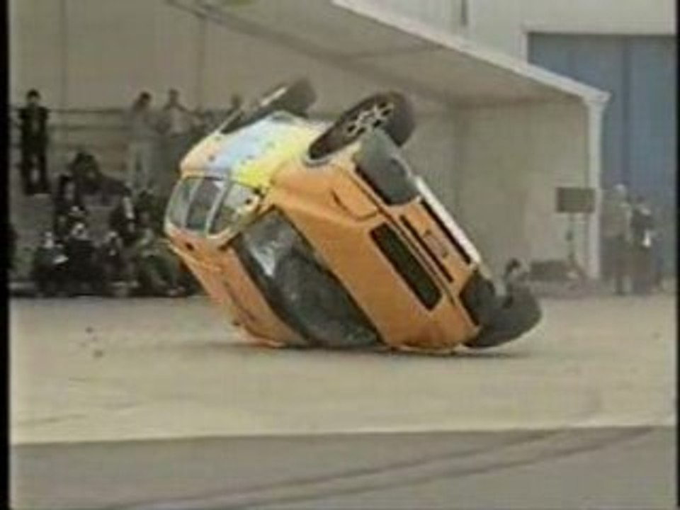 Volvo XC90 Rollover Test