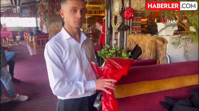 Sevgililer Günü'nde Ciğer Buketi Fenomeni