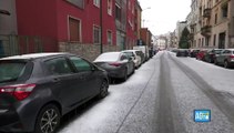 Grandinata improvvisa a Milano: strade imbiancate come dopo una nevicata