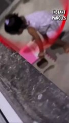 Cette petite fille accueille son père après le travail