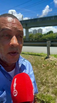 Ex-funcionários de empresas de ônibus realizam protesto em Salvador: “esperando nosso pagamento”