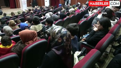 Diyarbakır'da halka açık şiir ve türkü dinletisi