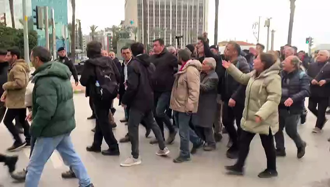 DEM Parti'nin açıklamasına polis müdahalesi!