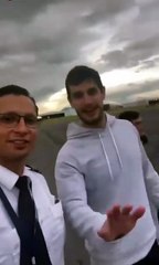 Llega Adrián Marcelo a Monterrey, así fue captado (VIDEO)